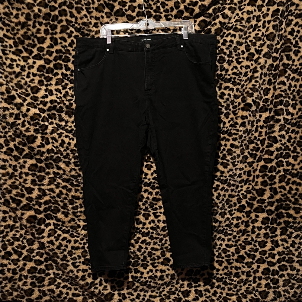 Universal Standard Black Skinny Jeans - Short